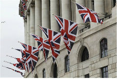 Britanci žele referendum o EU Britanci žele referendum o EU