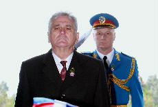 Bez nasilnog menjanja istorije Bez nasilnog menjanja istorije