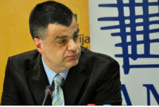 Saša Mirković pomoćnik Tasovca Saša Mirković pomoćnik Tasovca