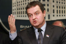 Suzbiti neonacizam Suzbiti neonacizam