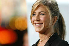 Aniston dobila zvezdu Aniston dobila zvezdu