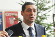 Vučić pozivao na ubistva Vučić pozivao na ubistva