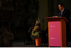 Sile i ograde nisu rešenje Sile i ograde nisu rešenje